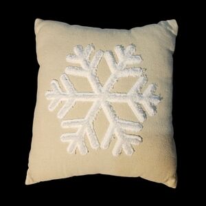 10" Christmas Winter Snowflake Throw Pillow